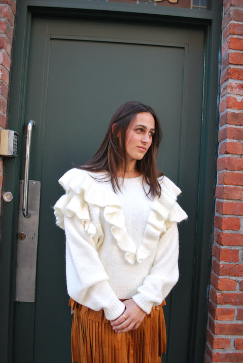 Ruffled knit cream sweater